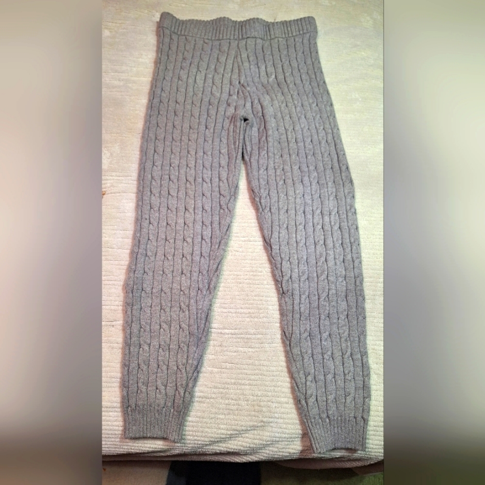 Cable knit sweater leggings